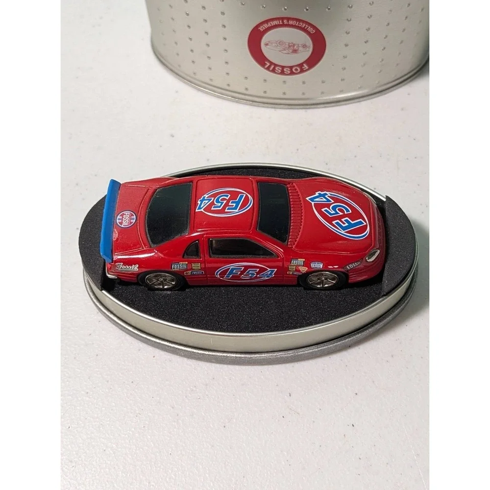 Fossil Desk Clock Vintiage Stock Red Car Clock With Original Tin Collectors Edit